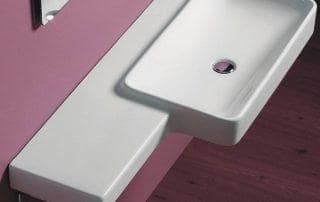 Umywalka wisząca ceramiczna