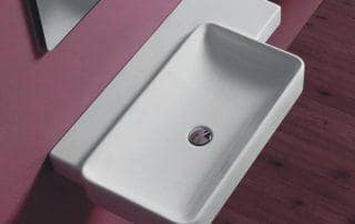 Umywalka wisząca ceramiczna